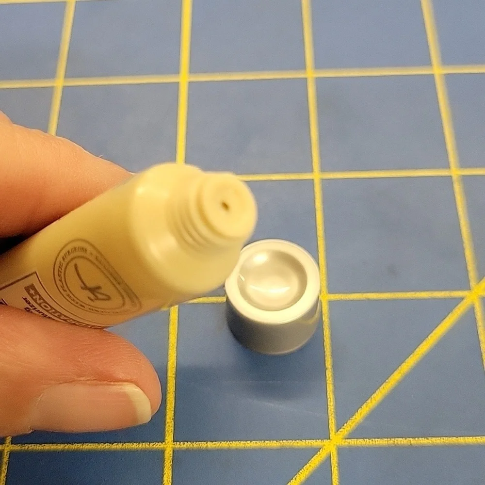 it Cosmetics Confidence in a Gel Lotion 72 Hydration 5ml Tube